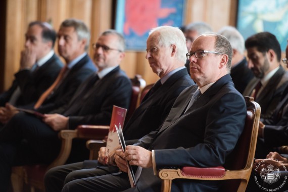 Photo : S.A.S. le Prince Albert II lors de la session d'ouverture de la conférence CEPROM. Eric MATHON Palais Princier 